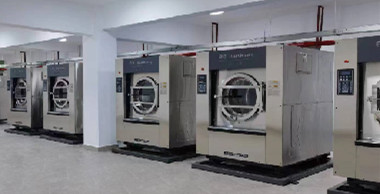 布草洗滌廠采購(gòu)設(shè)備不要進(jìn)入大而全的誤區(qū)