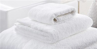 布草洗滌為什么會(huì)發(fā)黃，解決布草發(fā)黃問(wèn)題的辦法