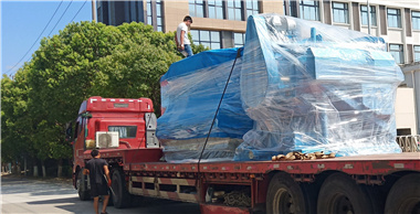 百強洗滌設備發(fā)貨海南深圳兩地