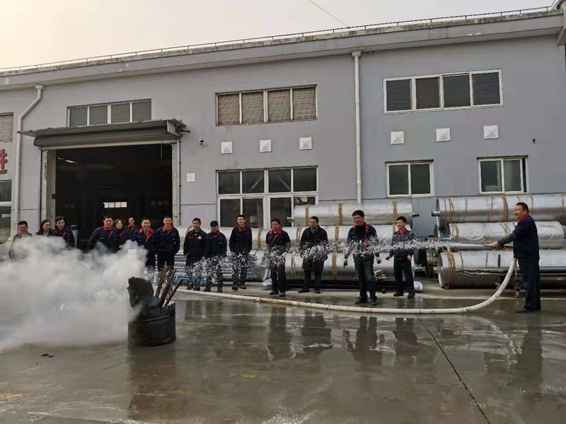 百強今早舉行年度小結(jié)會議